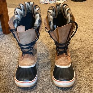 Womens sorel waterproof snow boot